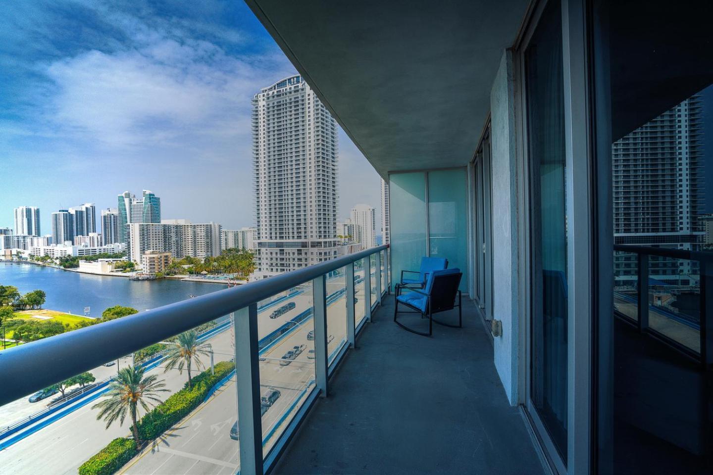 Beach Walk Plaja Hallandale Exterior foto